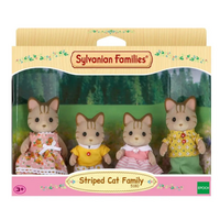 set-4-figurine-familia-pisicutelor-vargate-sylvanian-families-3-ani-epoch-9769.png