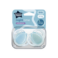 suzete-ortodontice-night-time-0-6-luni-2-bucati-albastru-tommee-tippee-4070.jpg
