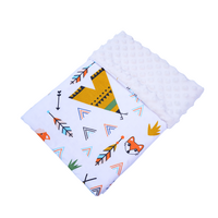 paturica-bumbac-si-plus-minky-crem-80-x-80-cm-animalute-fic-baby-7085.png