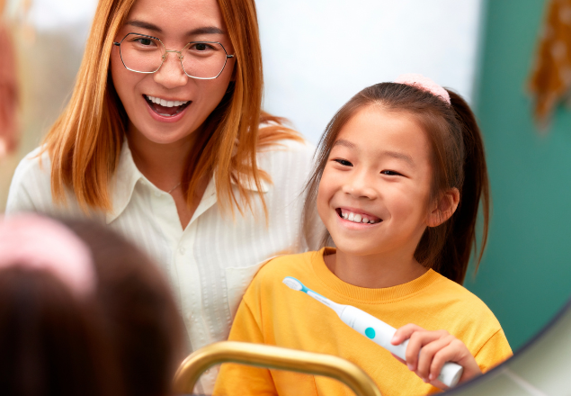 Rezerve pentru periuta de dinti Sonicare Kids, 7 ani+, HX6044/90, 4 bucati, Philips