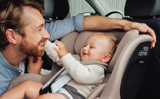 Isofix Dualfix Pro M, 61-105 cm, Onyx Black