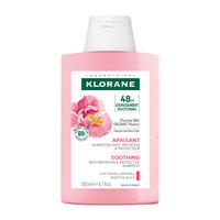 sampon-cu-extract-de-bujor-pentru-scalpul-iritat-200-ml-klorane-9837.png
