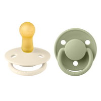 set-2-suzete-cu-tetina-rotunda-din-latex-de-lux-6-luni-ivory-sage-bibs-4238.png