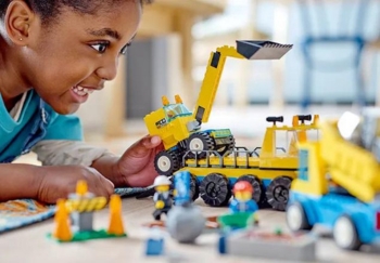 Camioane de constructie si macara cu bila pentru demolari Lego City 60391 Lego