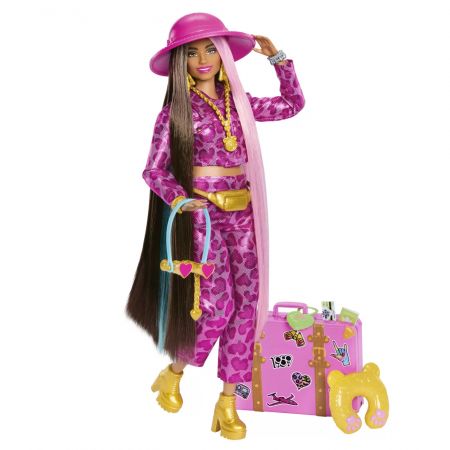 Papusa Barbie merge in safari Esctra Fly