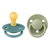 set-2-suzete-cu-tetina-rotunda-din-latex-de-lux-6-luni-island-sea-sage-bibs-7794.png
