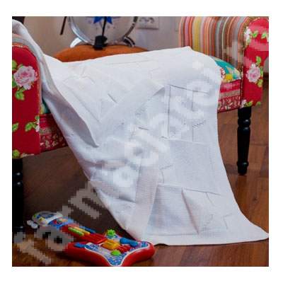 Paturica tricotata pentru bebe alb Star, 80x100 cm, Bebemix